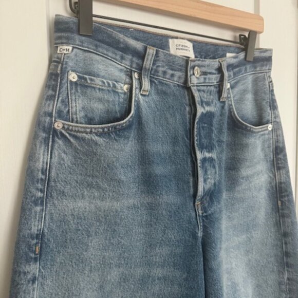 (Citizens of Humanity) Ayla Raw Hem Crop Jeans in Doheny - Picture 6 of 12